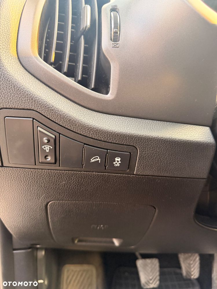 Kia Sportage 1.6 GDI L 2WD - 18