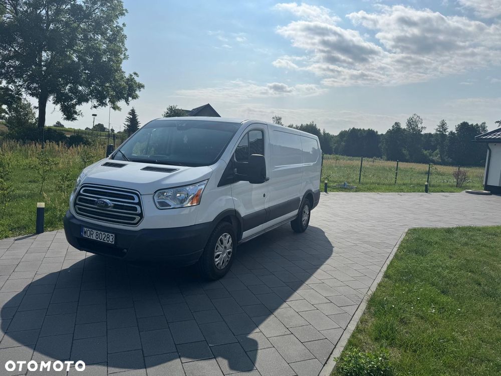 Ford Transit T-150 - 2