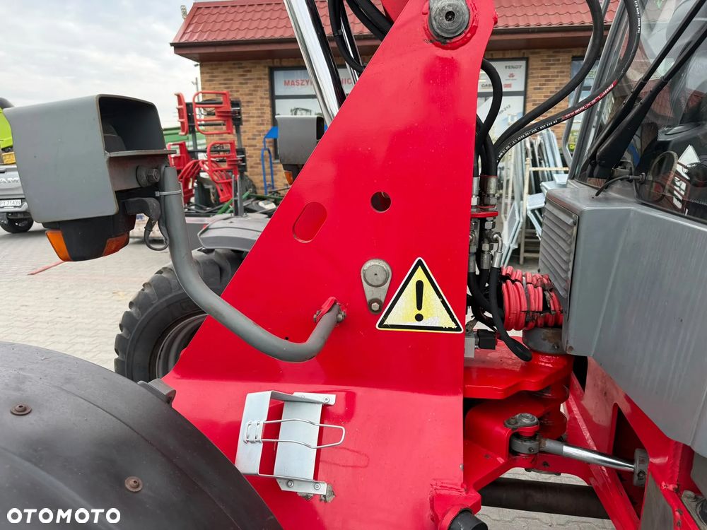 Weidemann 4070  CX 100  SCHAFFER 6390T - 32