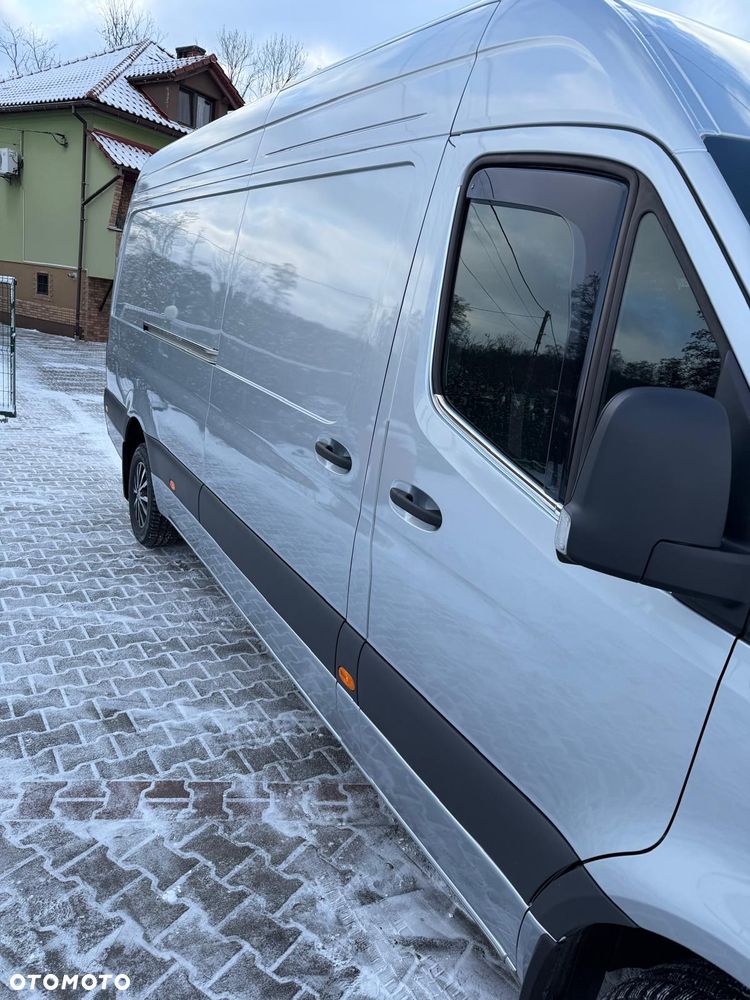 Mercedes-Benz Sprinter - 7