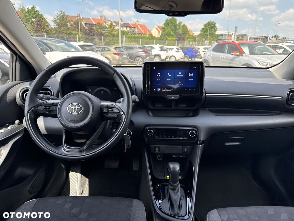 Toyota Yaris Hybrid 1.5 Style - 11