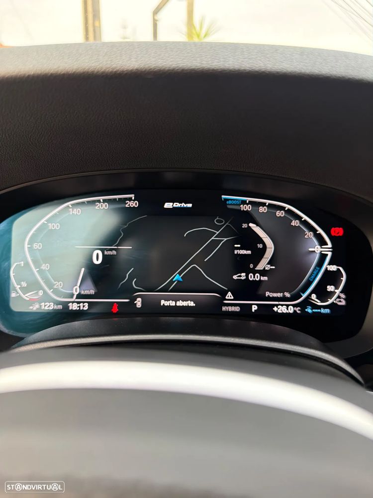 BMW 530 e Pack Desportivo M - 15