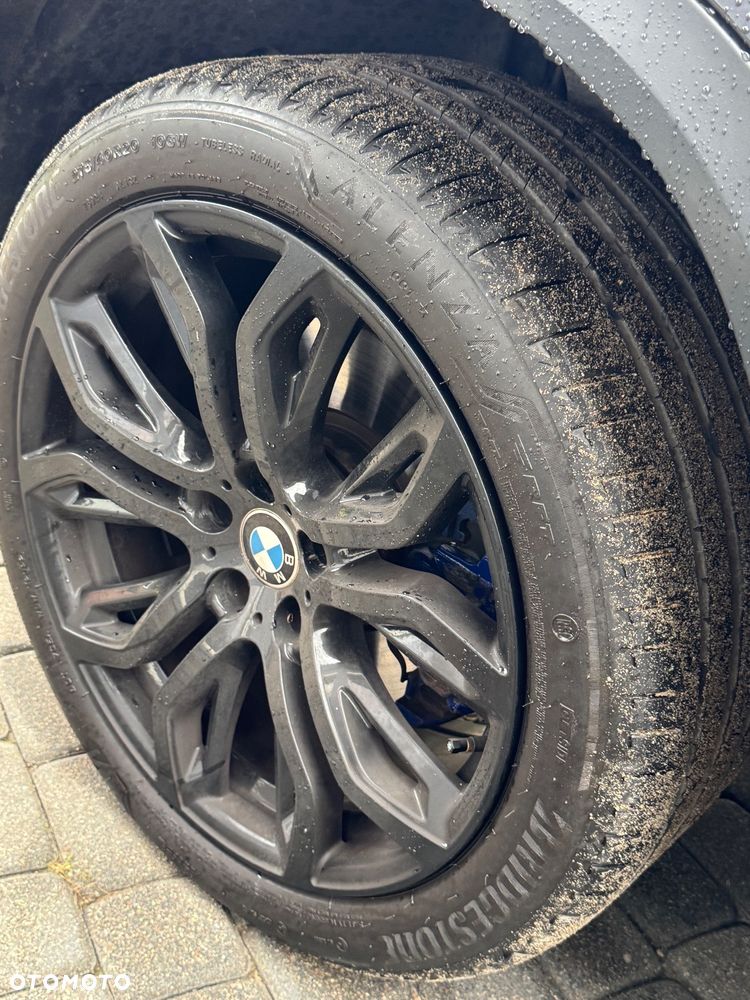 BMW X5 4.8i xDrive - 21