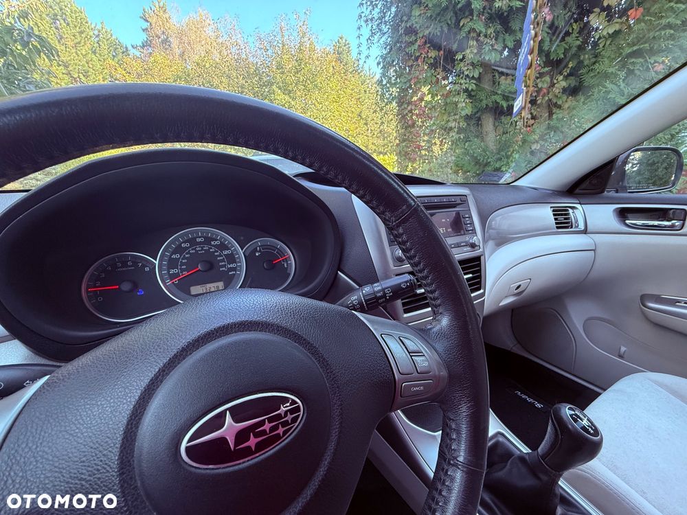 Subaru Impreza 2.5 - 10