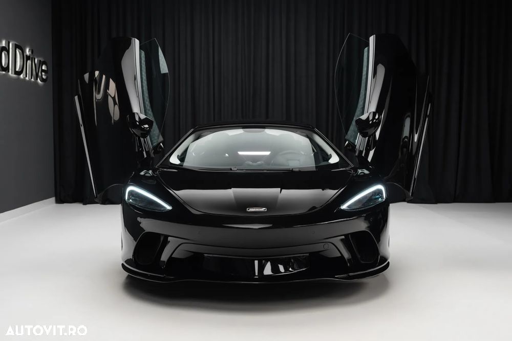 McLaren GT Standard - 3