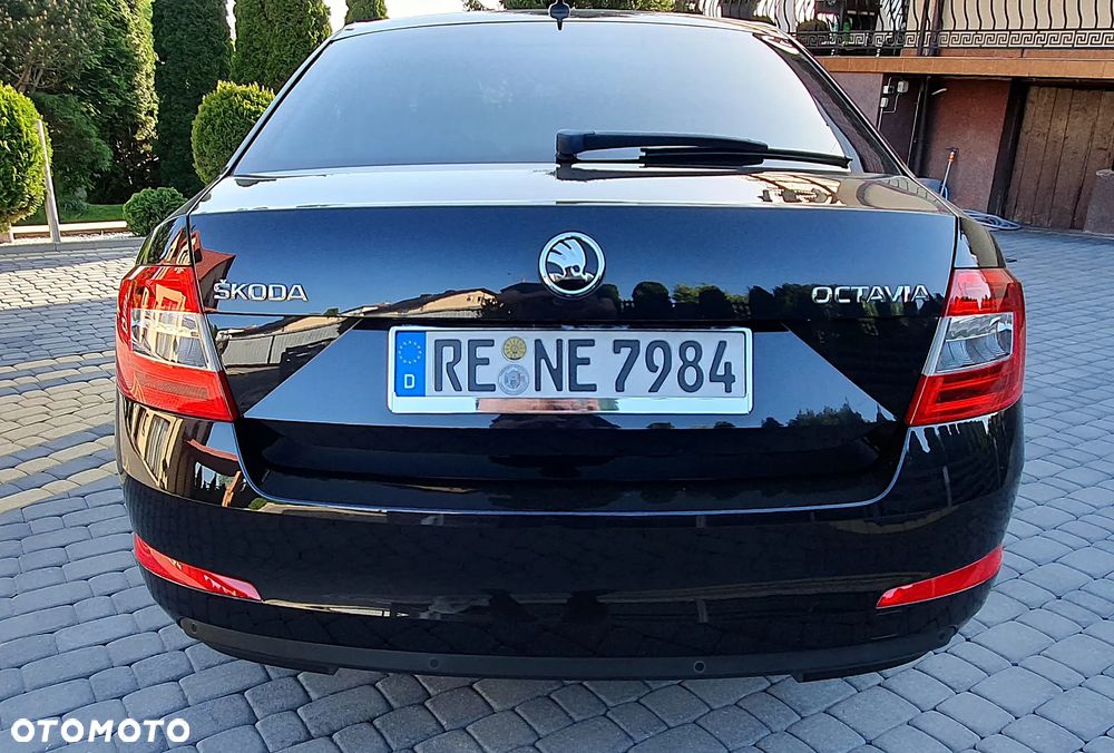 Skoda Octavia 2.0 TDI (Green tec) Joy - 9