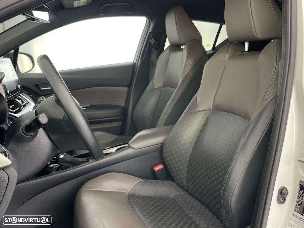 Toyota C-HR 1.8 Hybrid Exclusive - 17