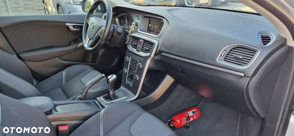 Volvo V40 - 27