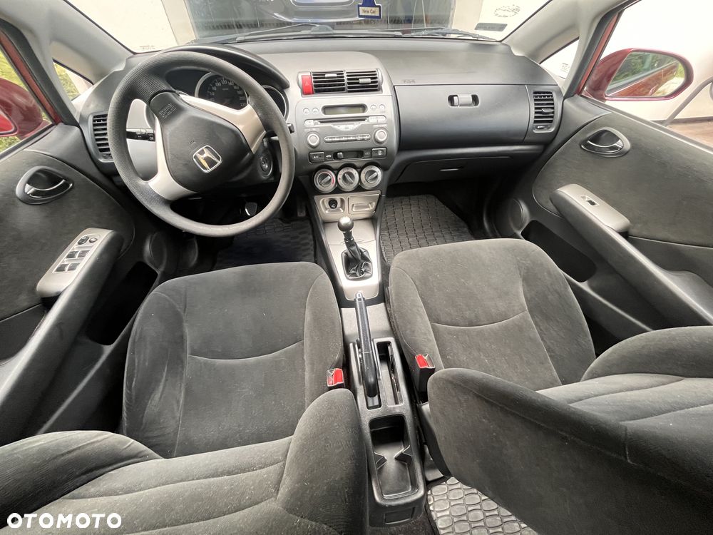 Honda City 1.4 Comfort - 10
