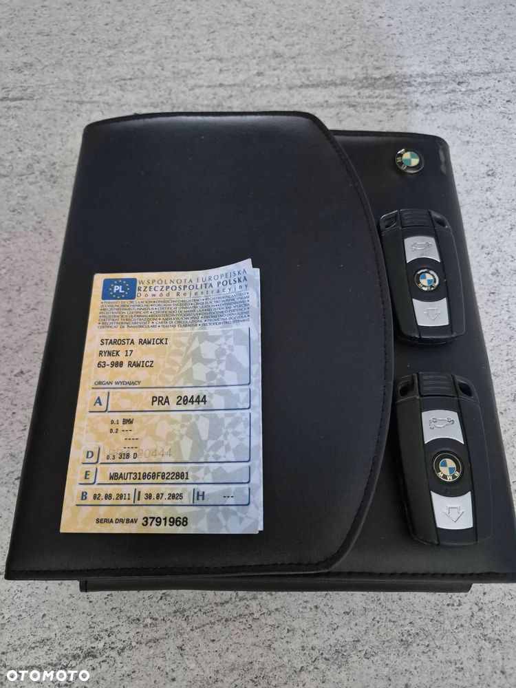 BMW Seria 3 318d - 31
