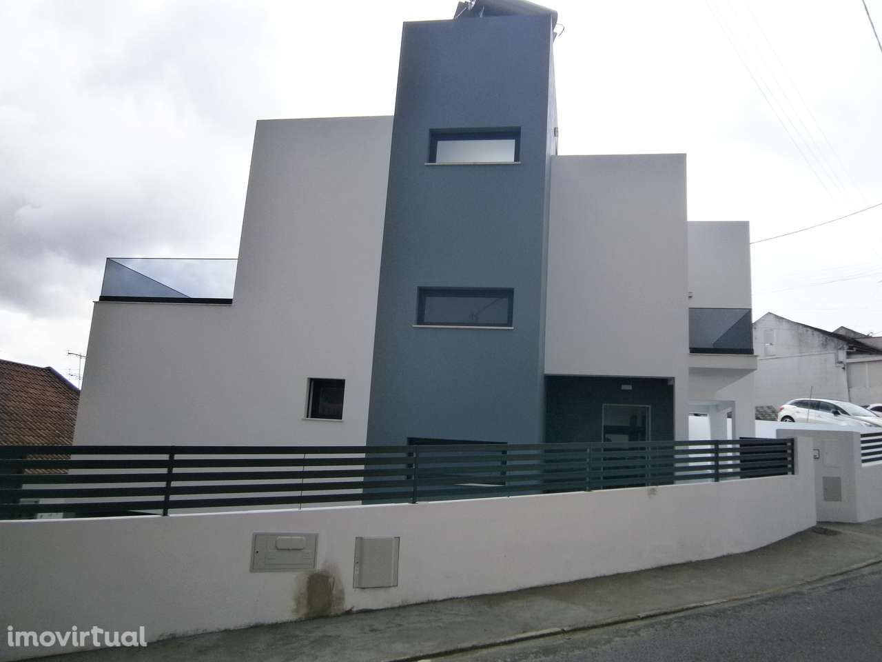 Moradia Nova de Luxo com Piscina – Alverca - Grande imagem: 3/23