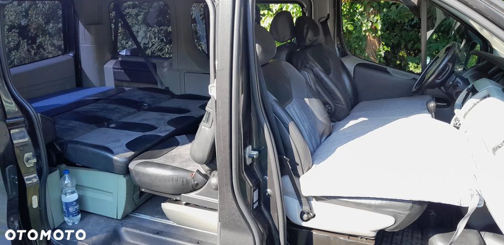 Opel Vivaro - 31