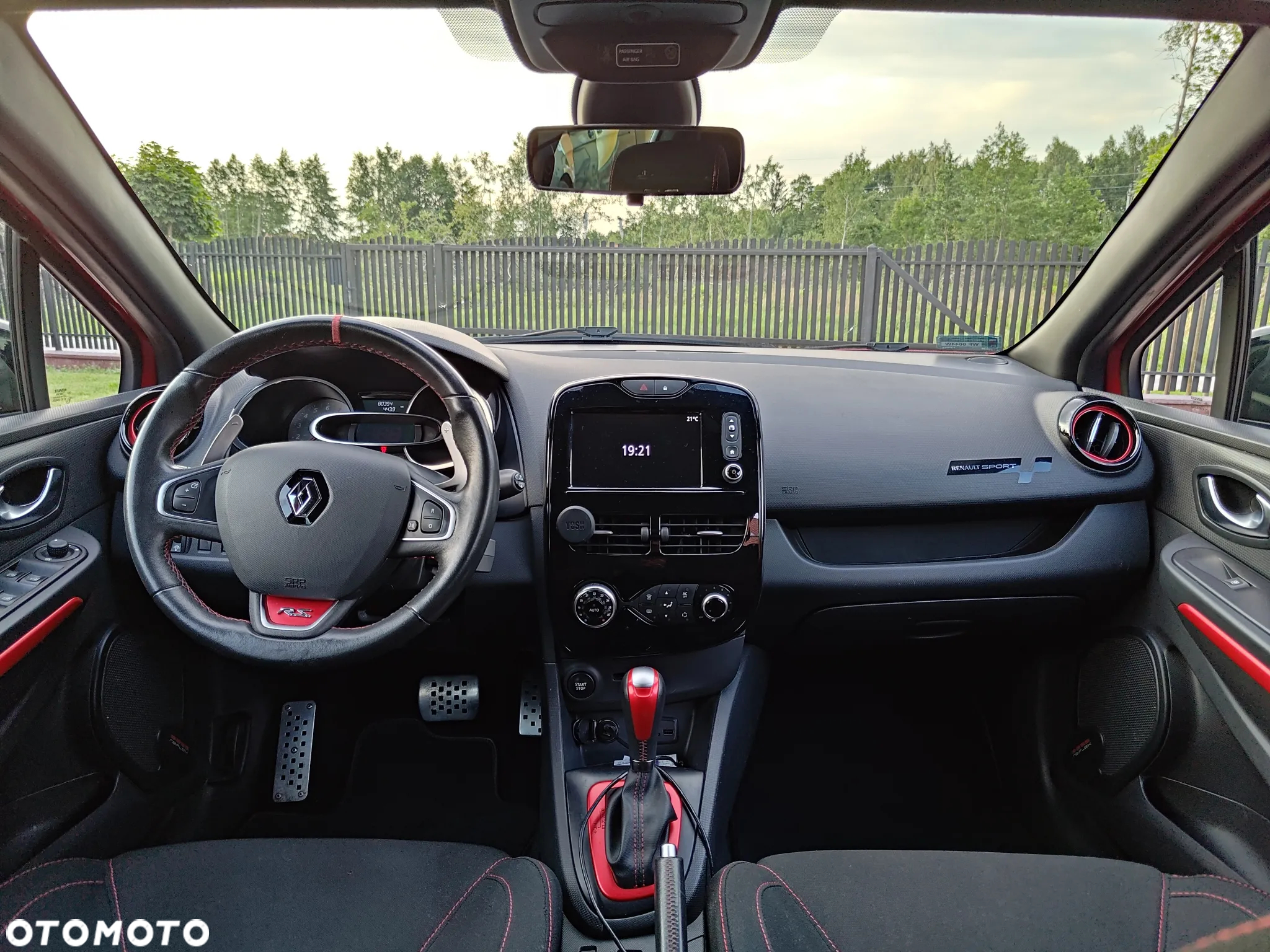 Renault Clio - 12