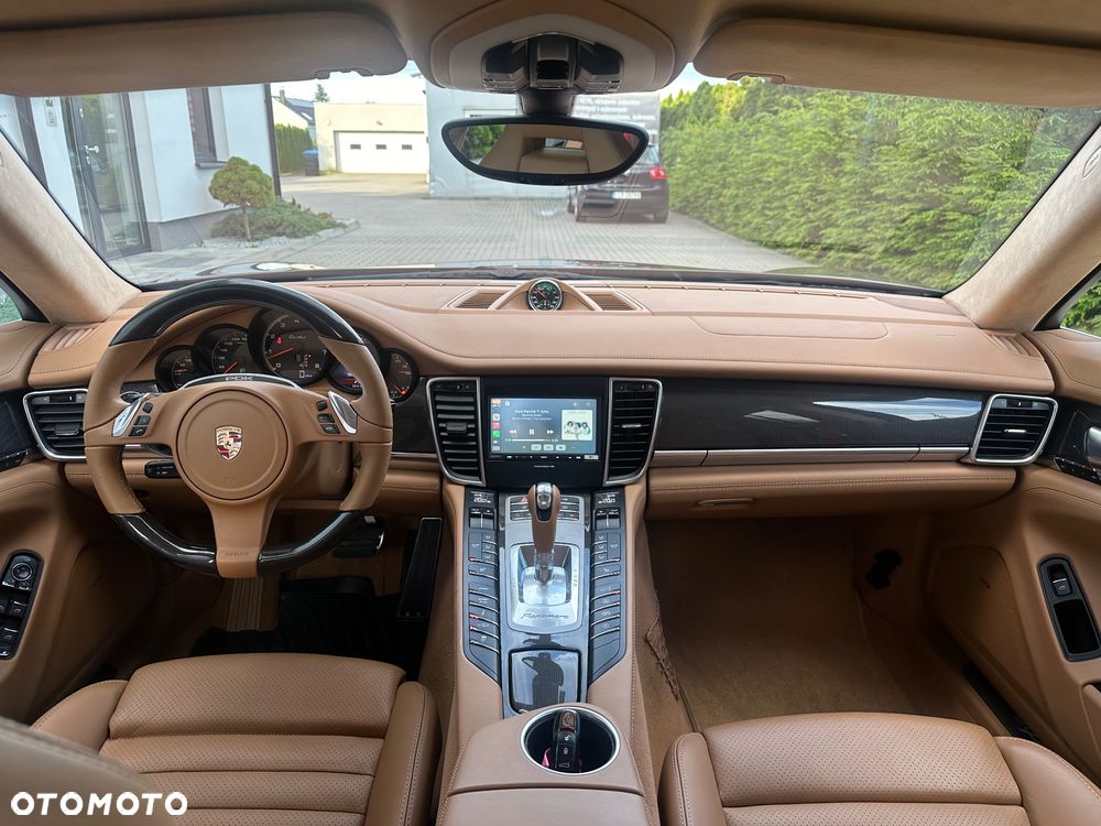Porsche Panamera Turbo - 27