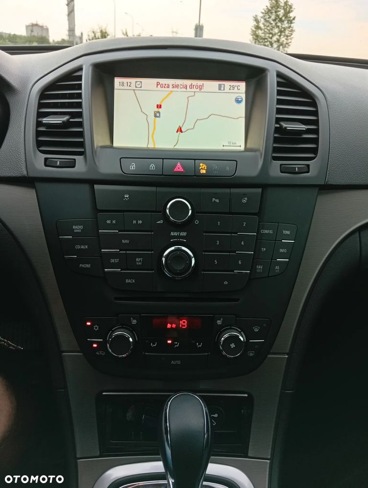 Opel Insignia - 10