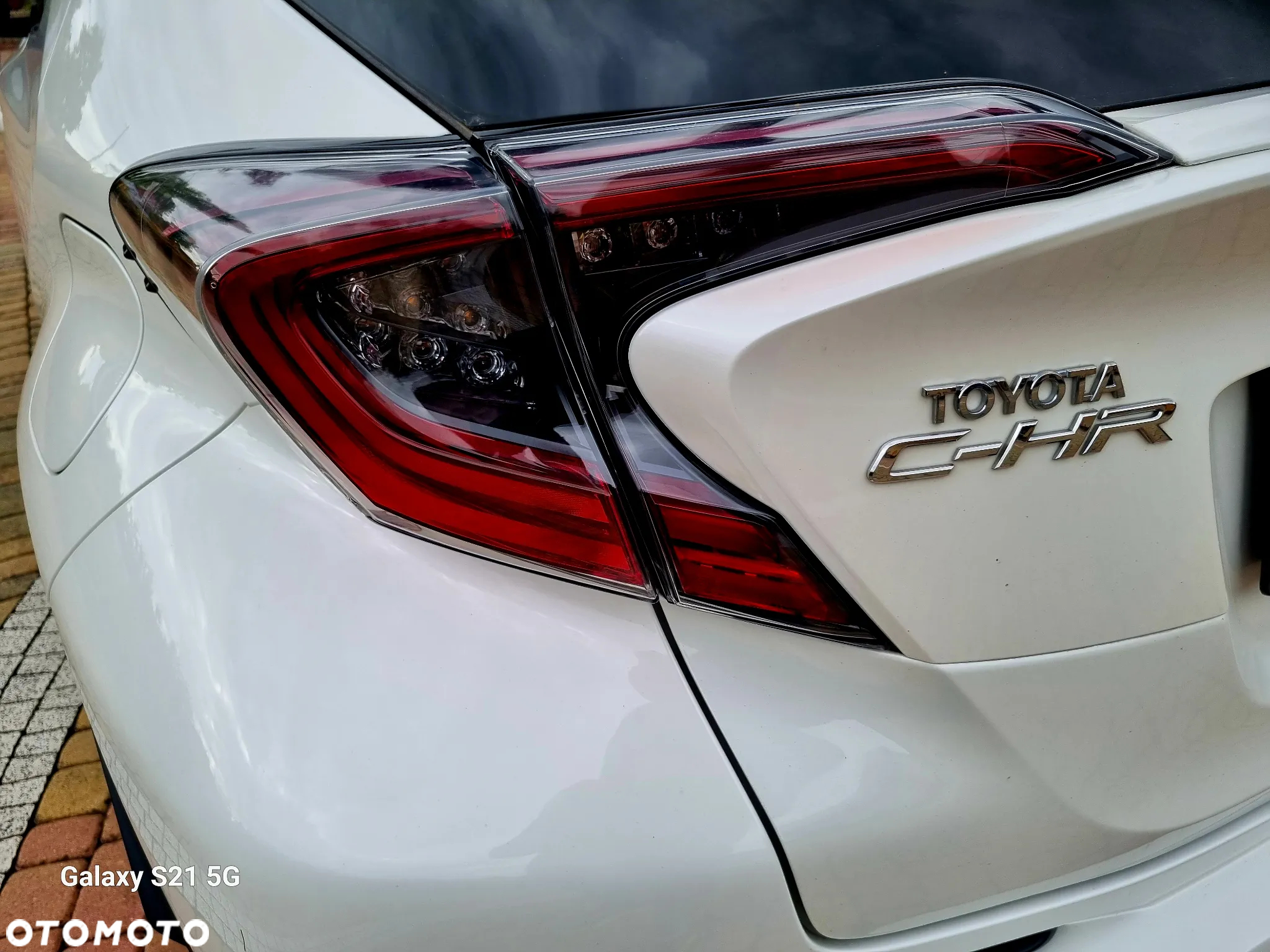 Toyota C-HR 1.8 Hybrid Executive - 16