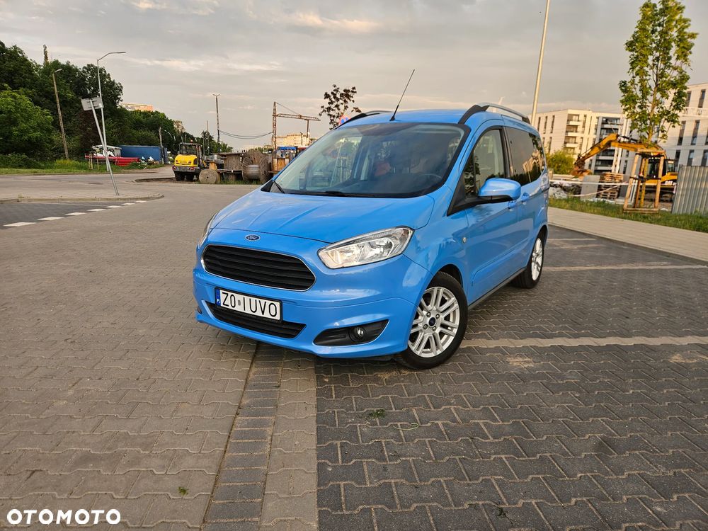 Ford Tourneo Courier - 1