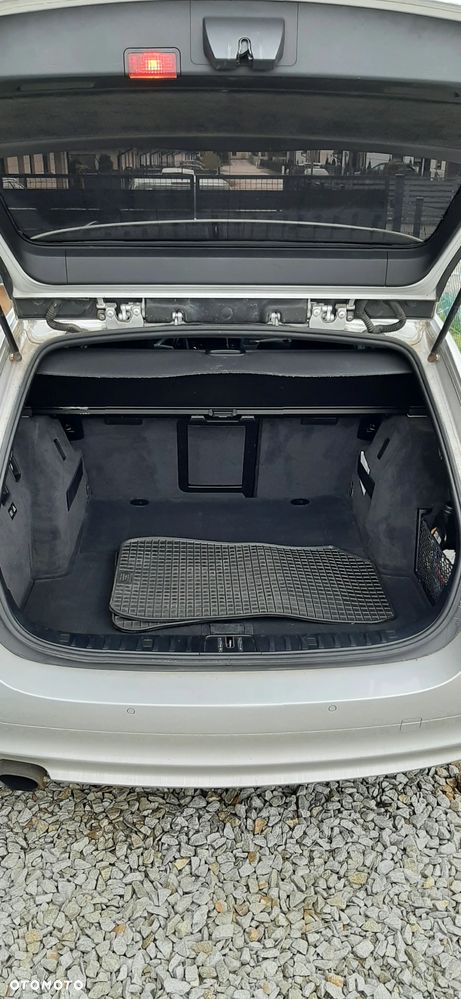 BMW Seria 3 318i Edition Exclusive - 22