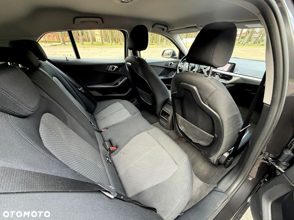 BMW Seria 1 118i Advantage - 21