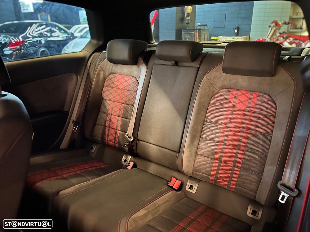 VW Golf GTI TCR 2.0 TSI OPF DSG - 15