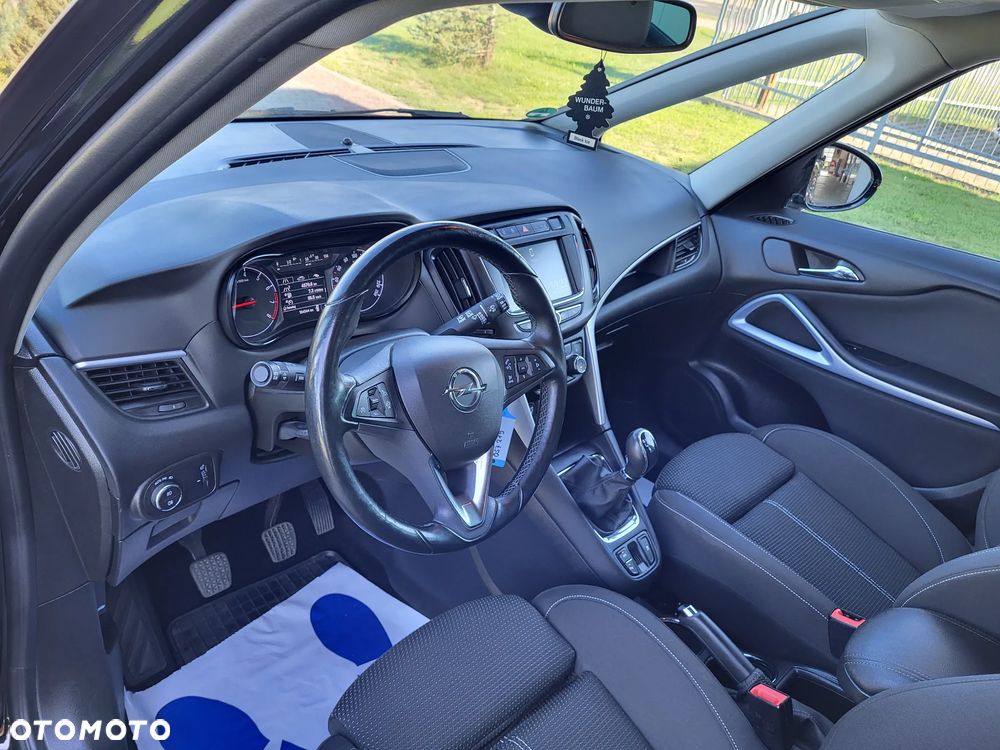 Opel Zafira 1.4 Turbo (ecoFLEX) Start/Stop Active - 19