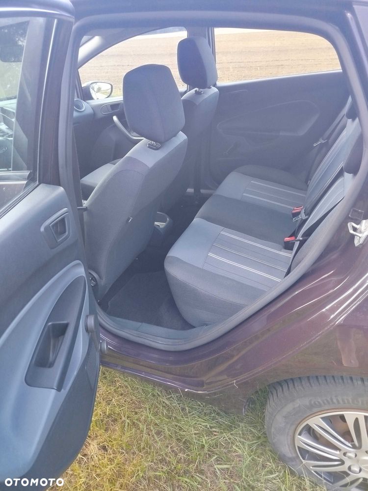Ford Fiesta - 5