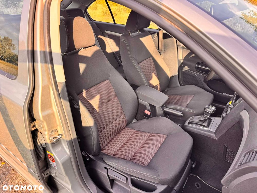 Skoda Octavia - 6