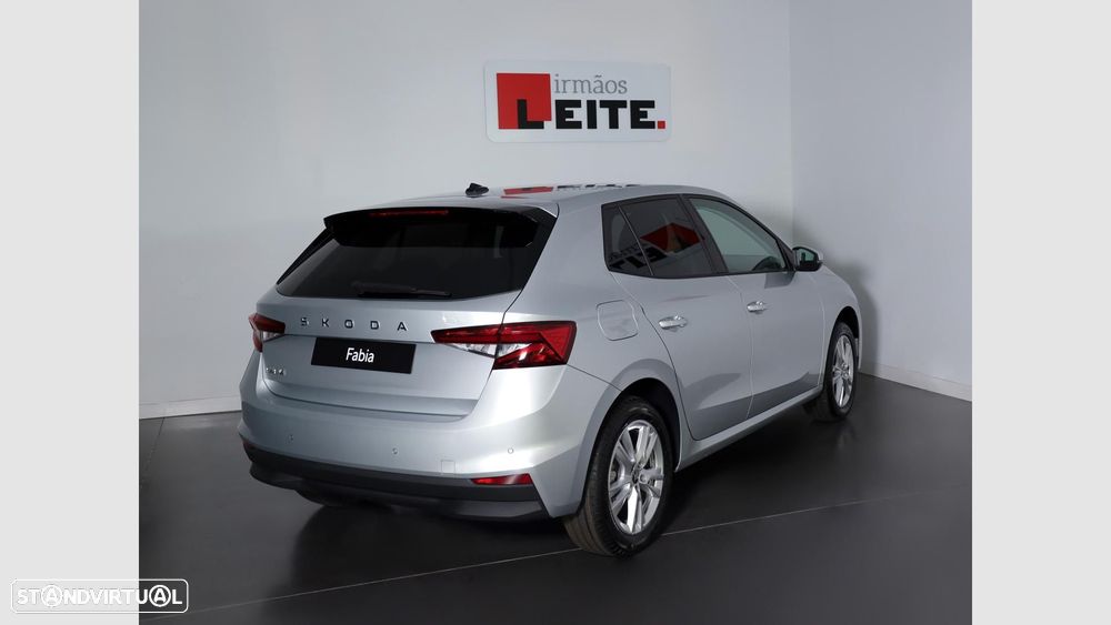 Skoda Fabia 1.0 TSI Selection DSG - 19