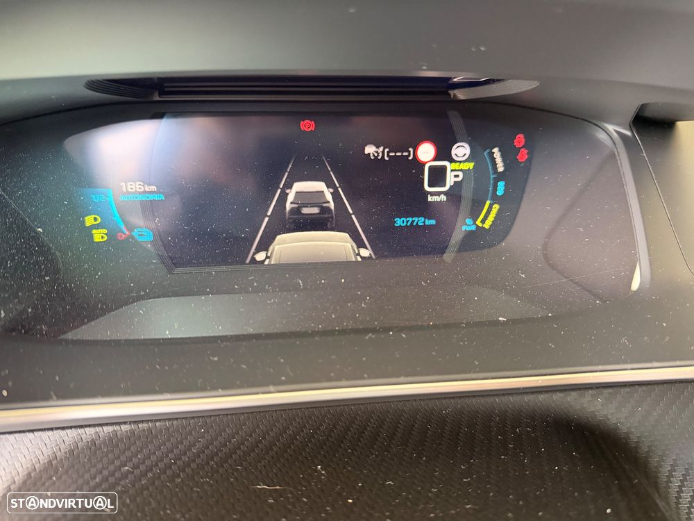 Peugeot e-2008 50 kWh GT - 5