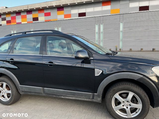 Chevrolet Captiva 2.4 LS - 11
