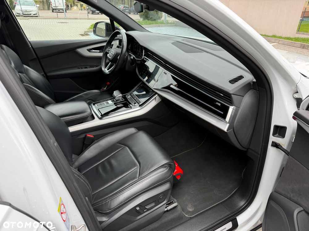 Audi Q7 - 21