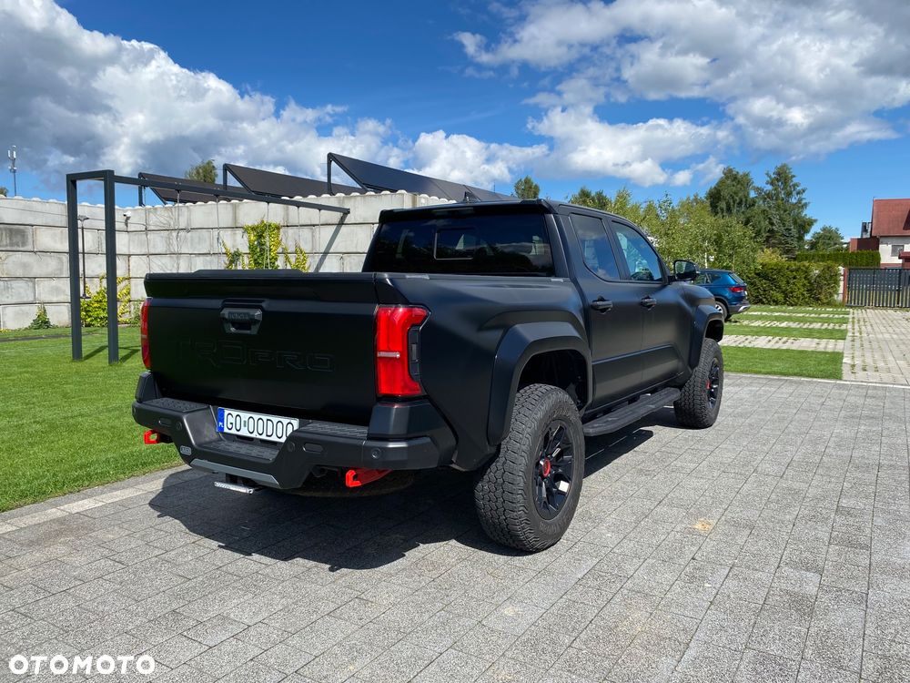 Toyota Tacoma - 20