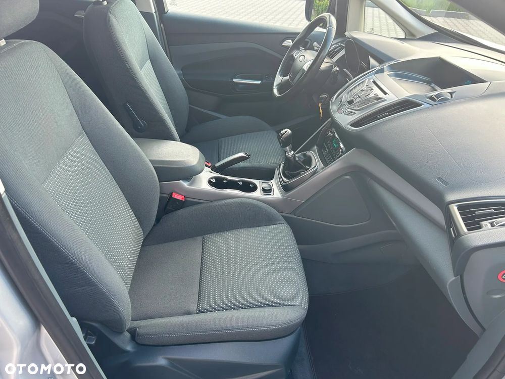 Ford C-MAX - 27