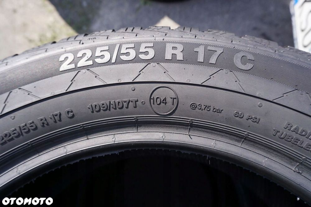 4x Continental VancoWinter 2 225/55R17C 109T Z267 - 13