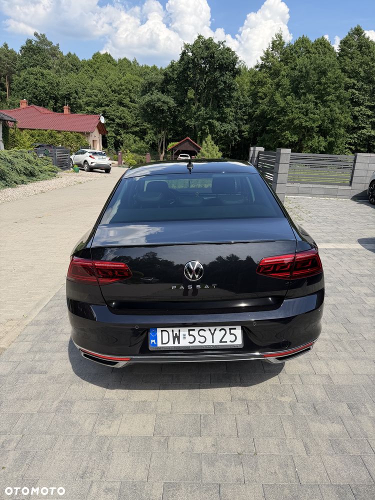 Volkswagen Passat 2.0 TSI Elegance DSG - 16