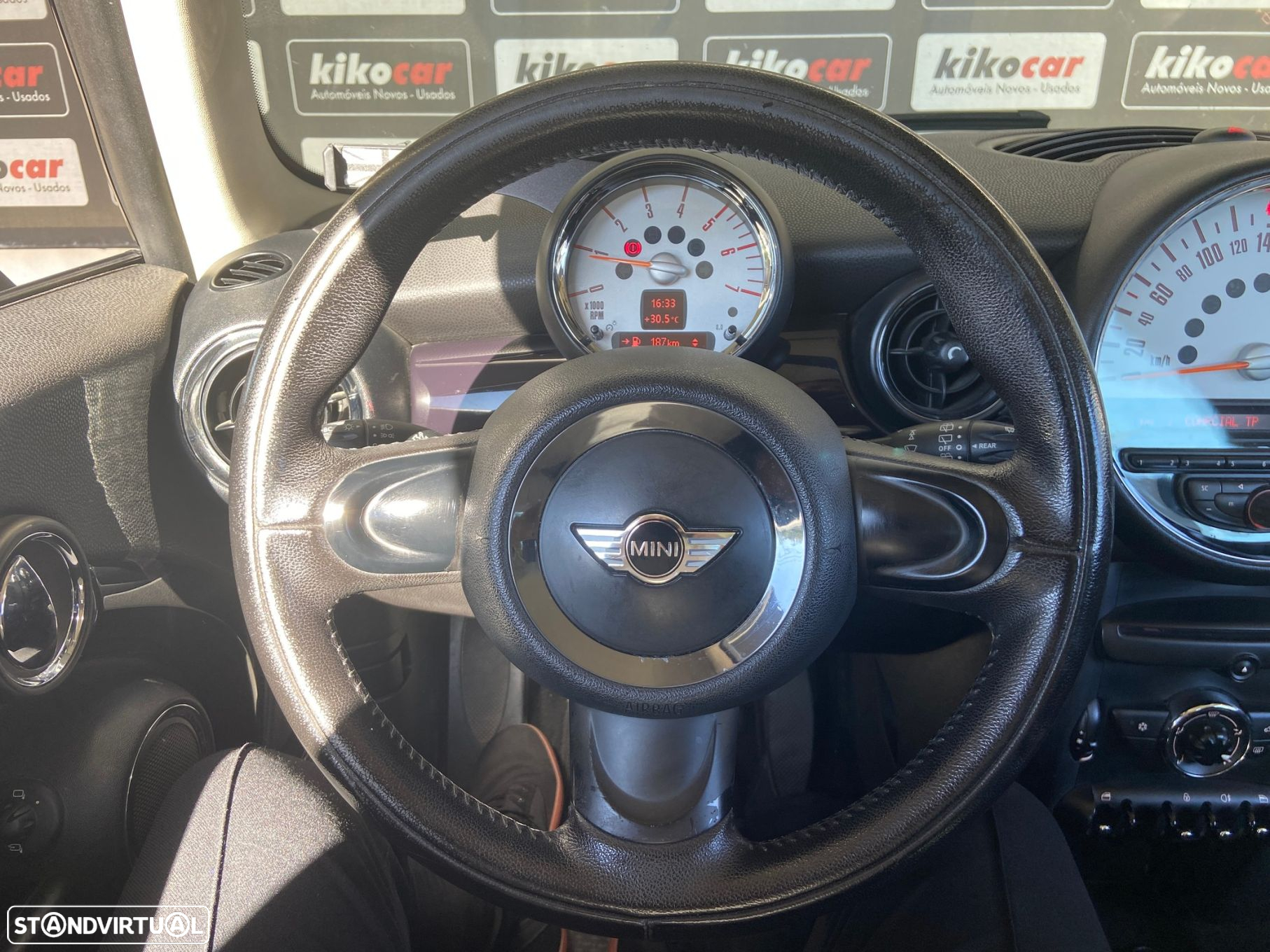 MINI 3 Portas Cooper D - 15