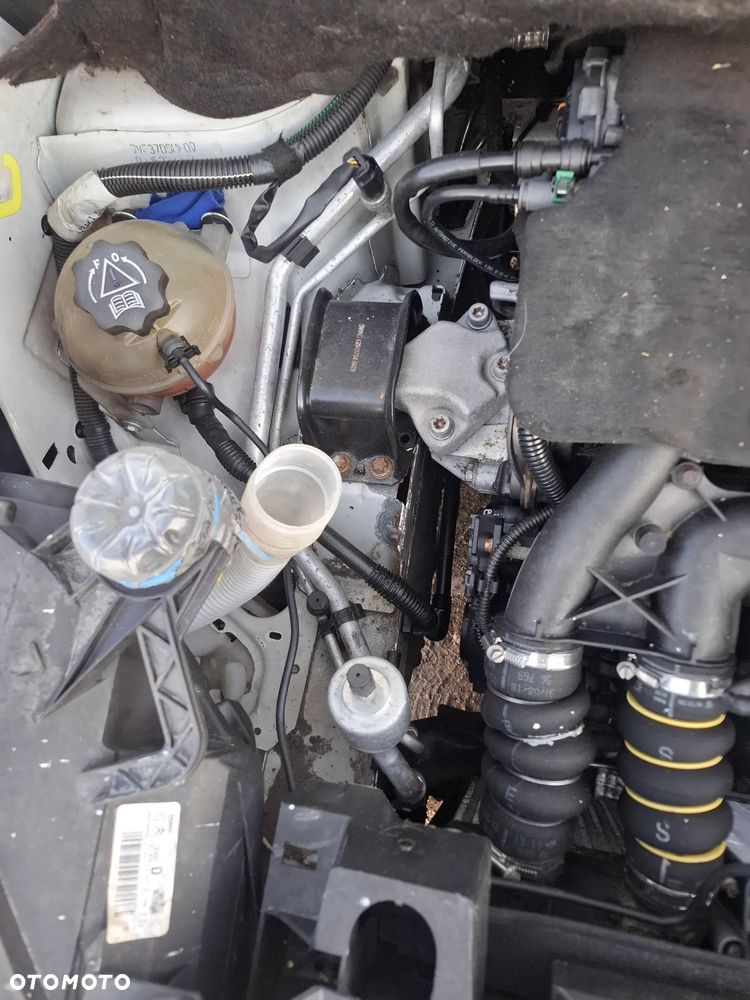 Peugeot Partner 1.6 HDi Trendy - 9