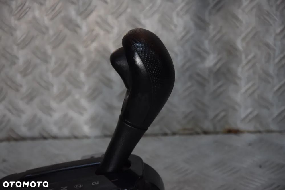 JEEP CHEROKEE KJ 3.7 V6 LEWAREK BIEGÓW - 4