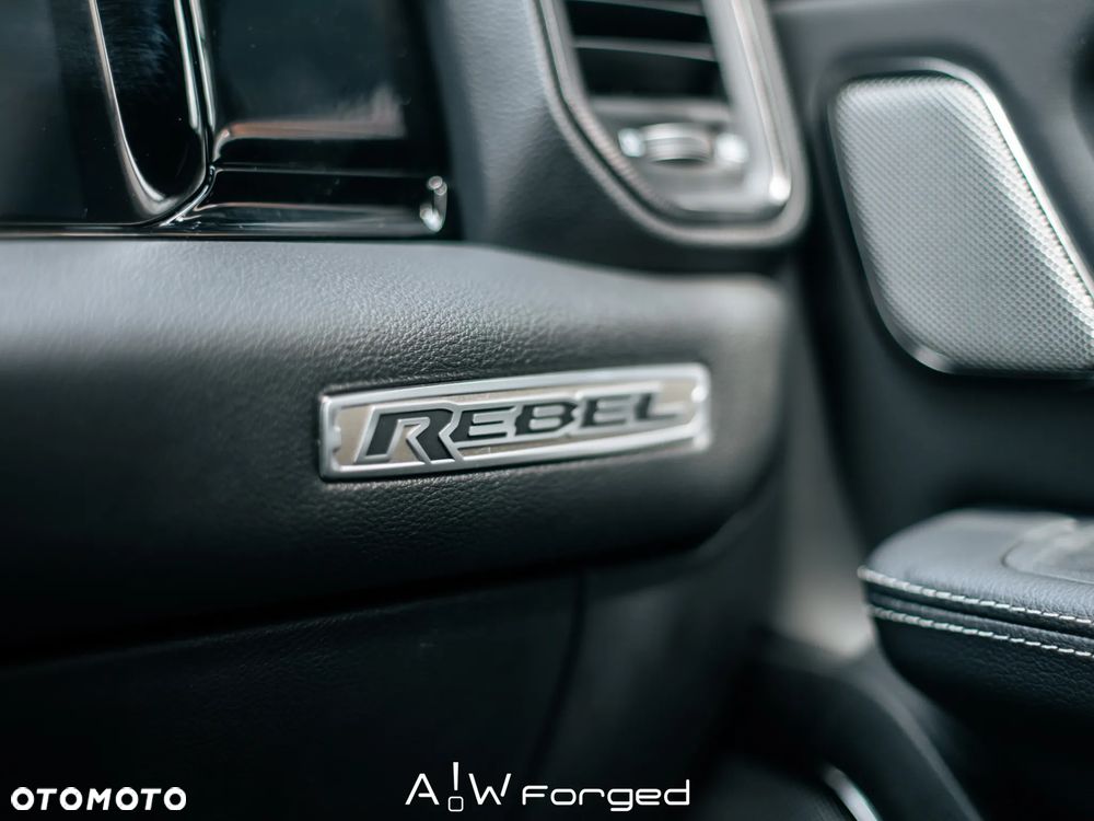 RAM 1500 Rebel Premium - 27