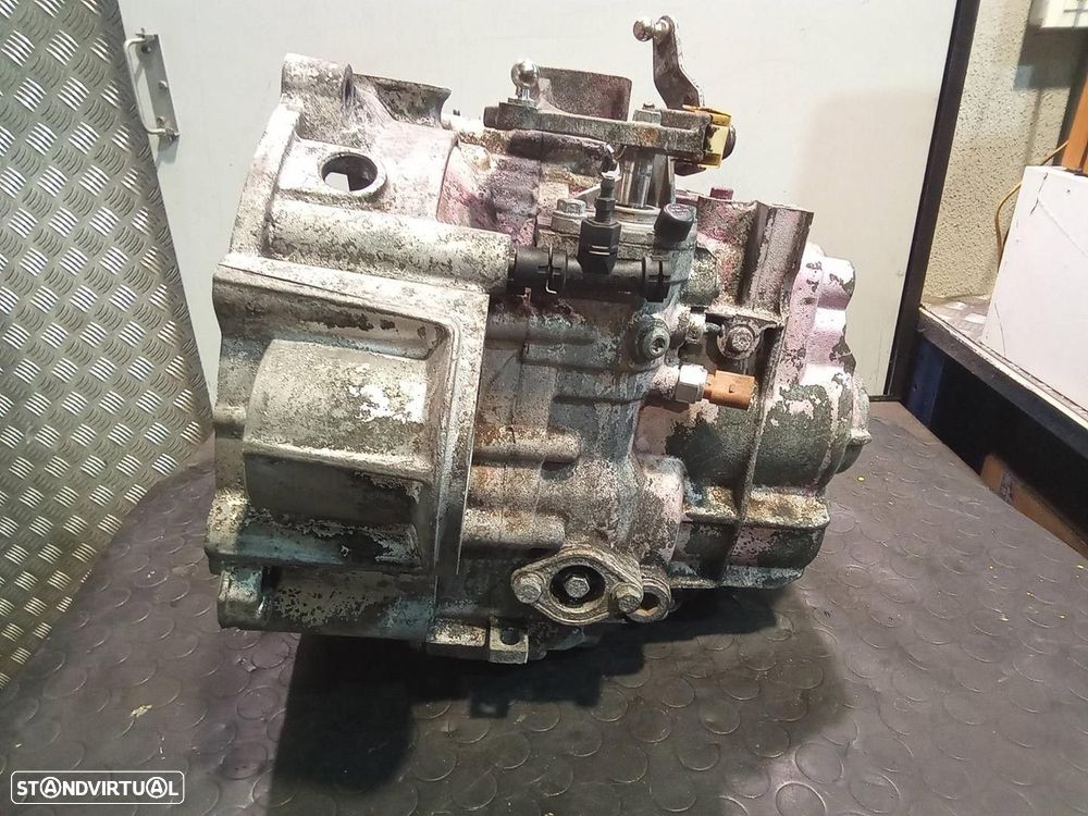 CAIXA VELOCIDADES VOLKSWAGEN SHARAN 2001 -EHH - 6