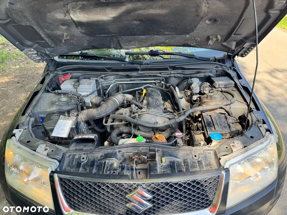 Suzuki Grand Vitara 1.6 De luxe - 20