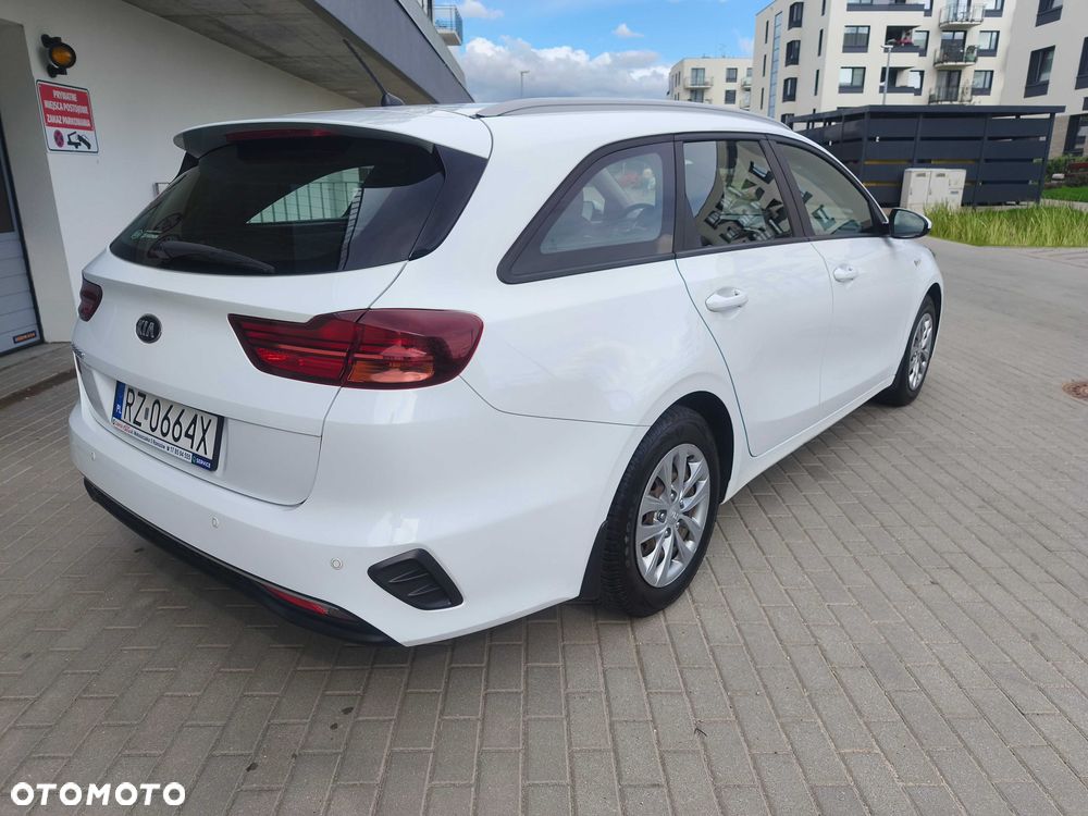 Kia Ceed - 3