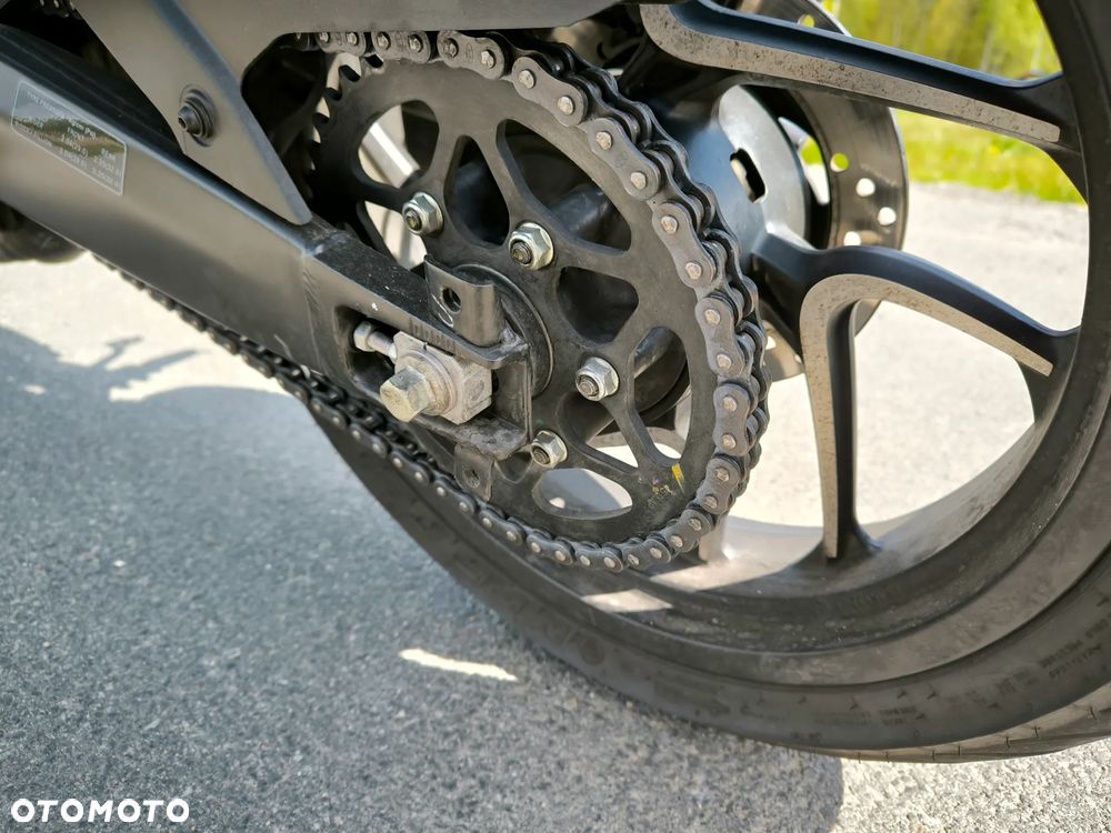 Bajaj Dominar 400 - 6