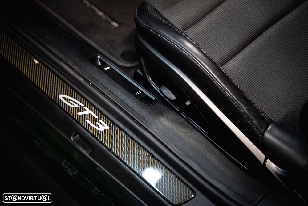Porsche 911 (992) GT3 Touring Package PDK - 8