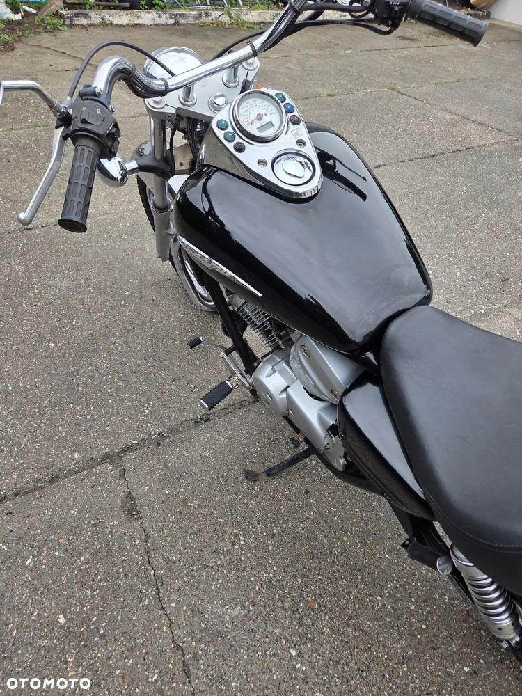 Honda Shadow - 8