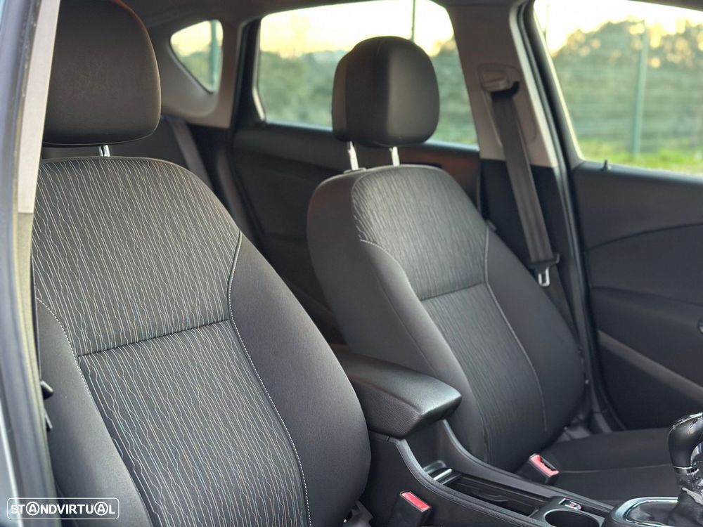 Opel Astra 1.4 T Selection GPL - 16