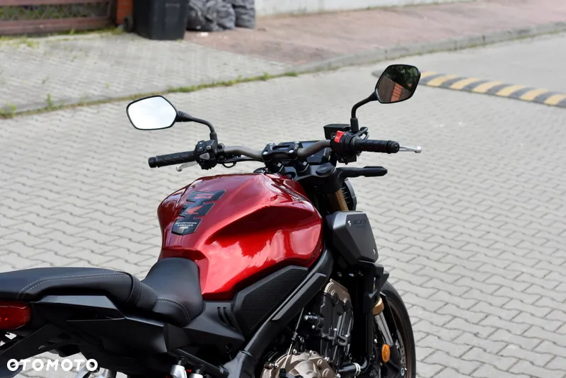 Honda CB - 17