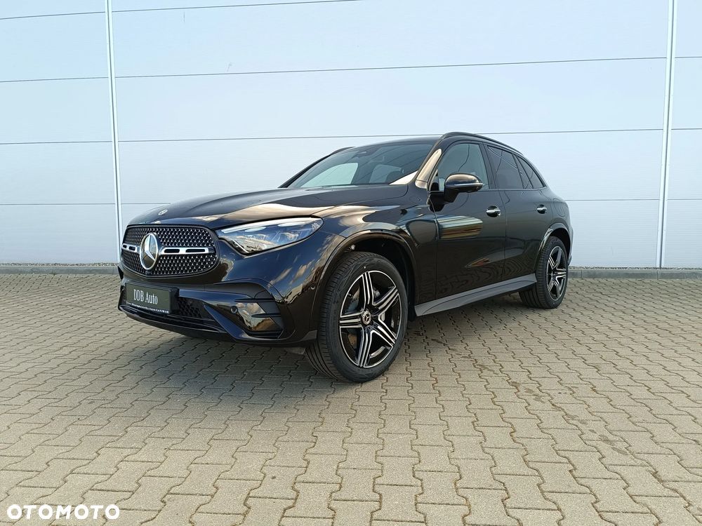 Mercedes-Benz GLC - 1