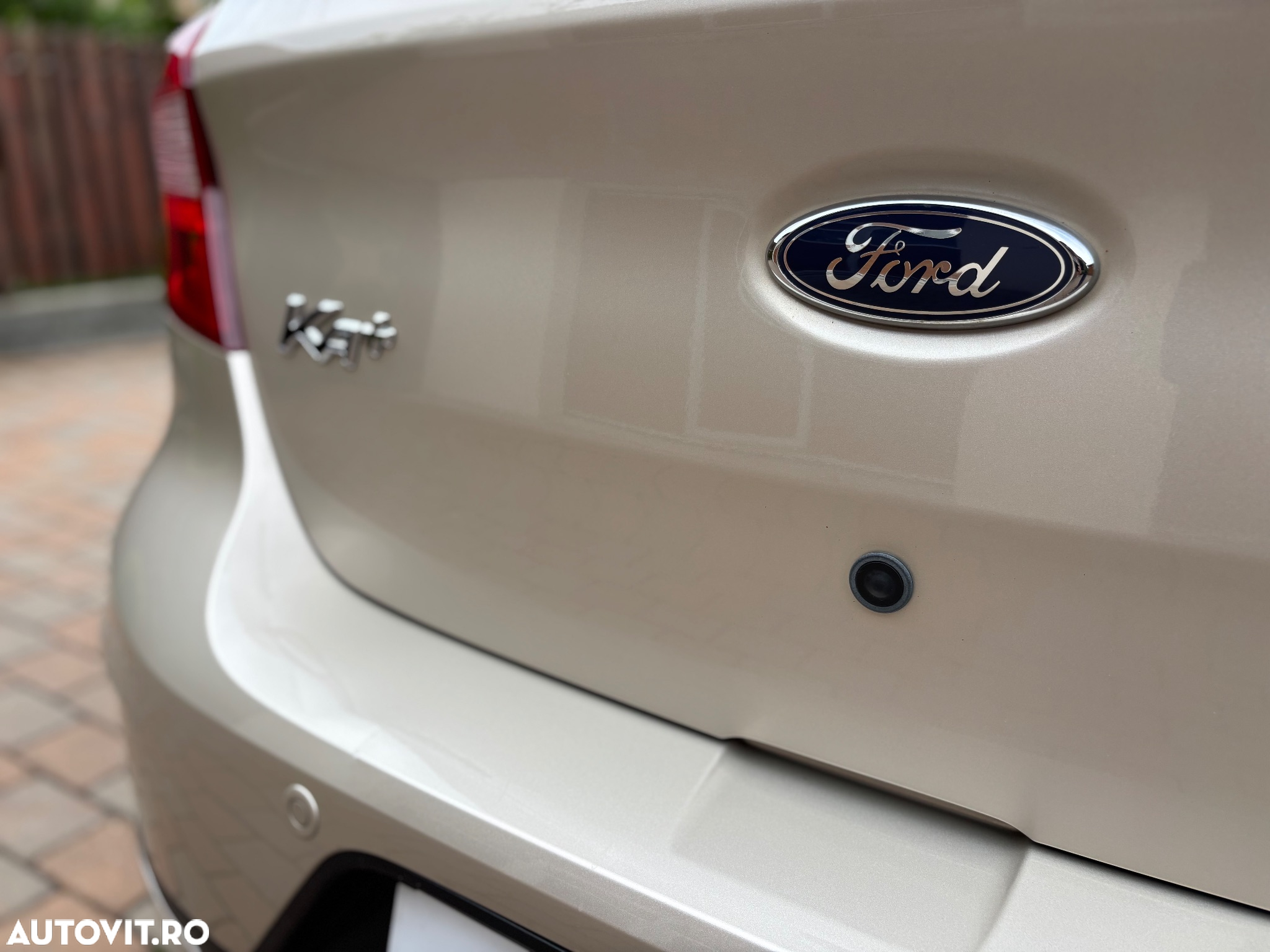 Ford Ka+ 1.2 S&S Cool & Connect - 24