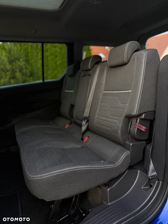 Ford Tourneo Connect Grand - 30